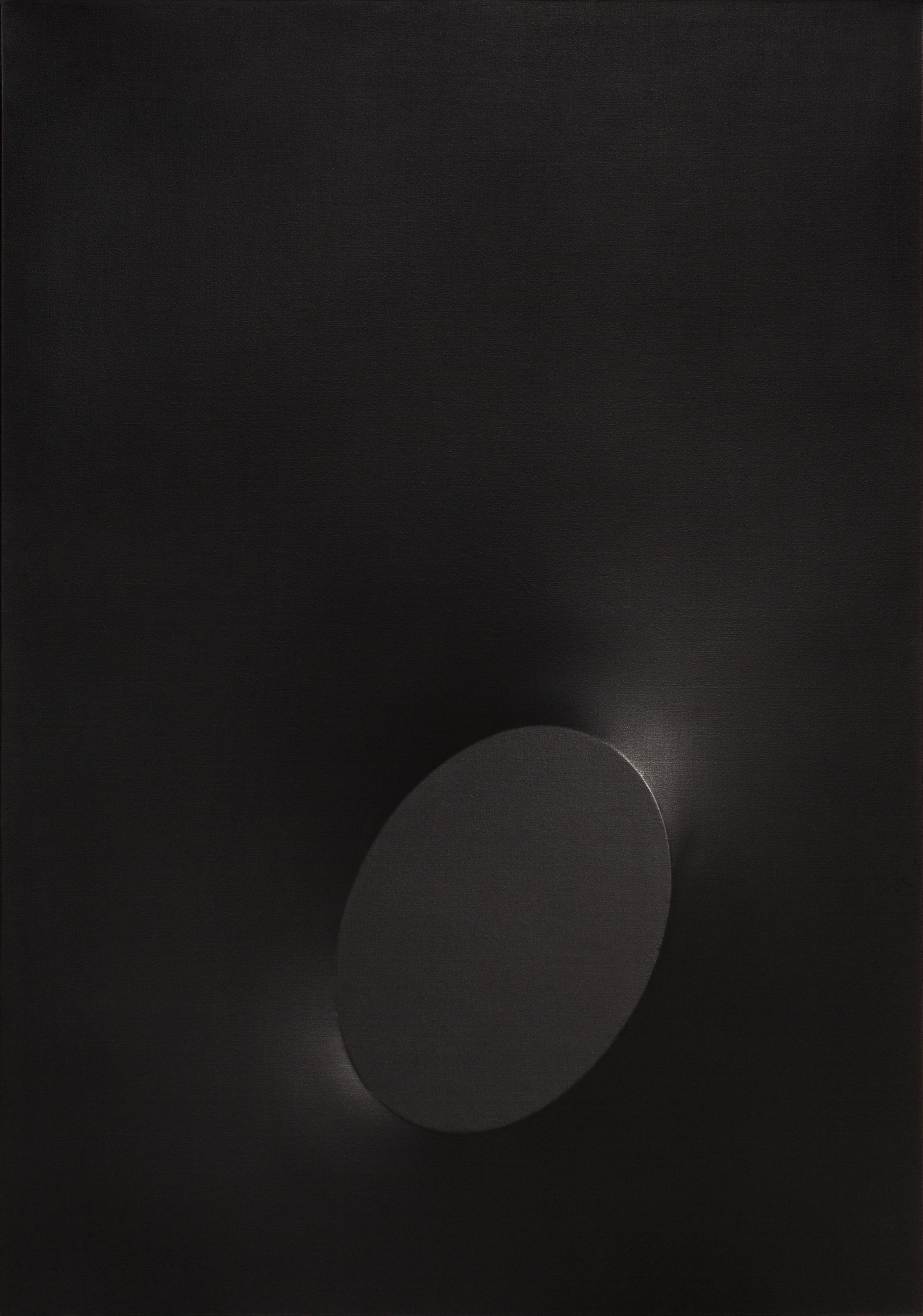 Un Ovale Nero (A Black Oval)